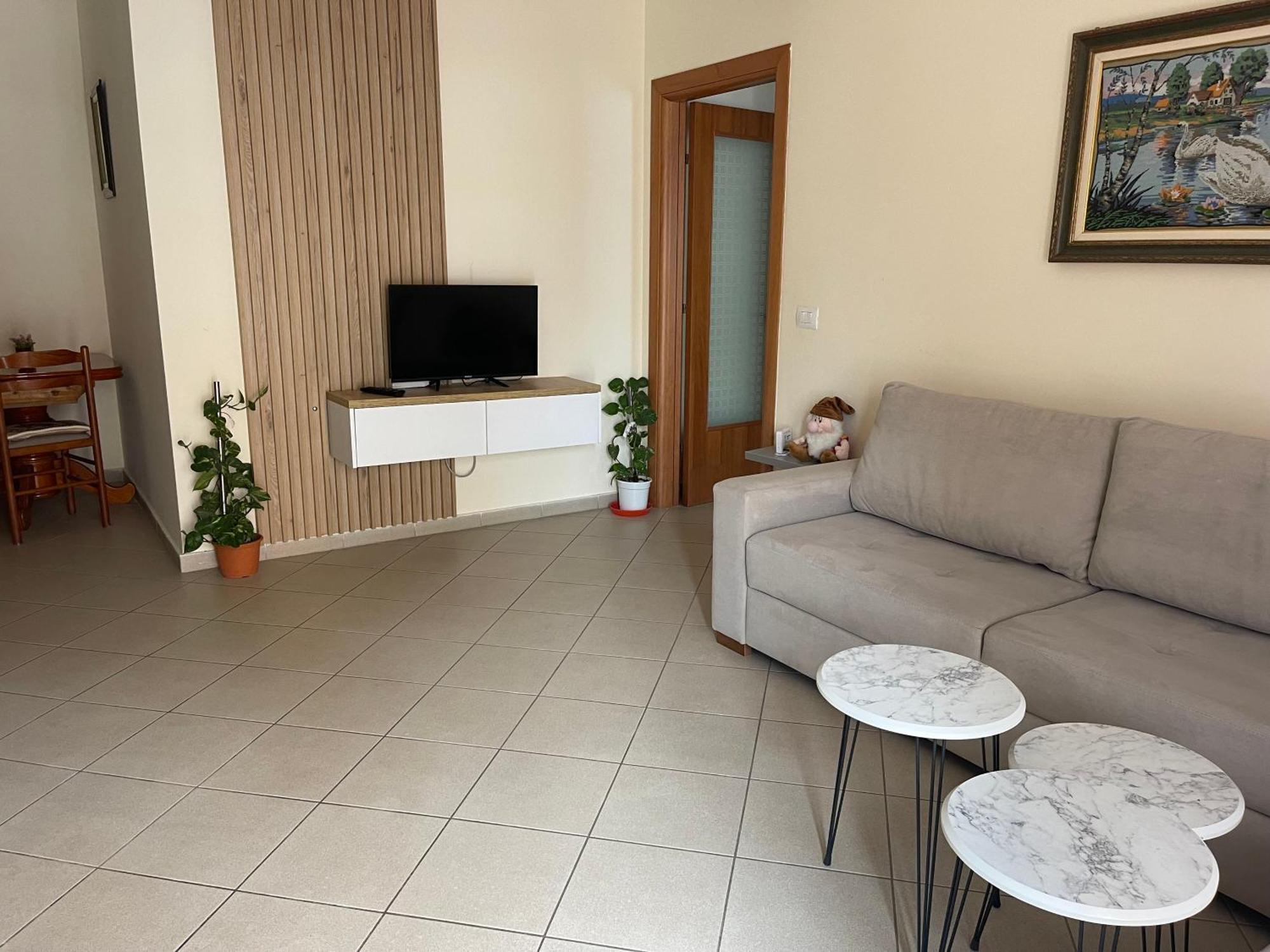 Ioanian Blue Apartament 히마레 외부 사진